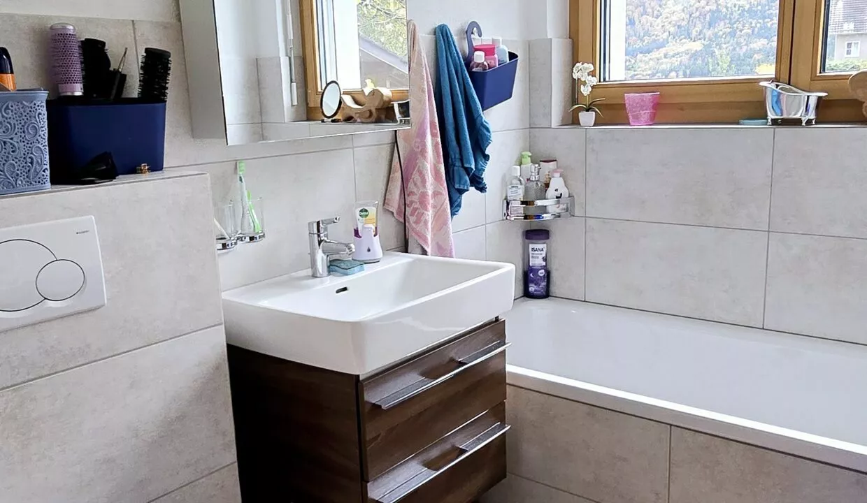 2025-10-23 11.26.29-1