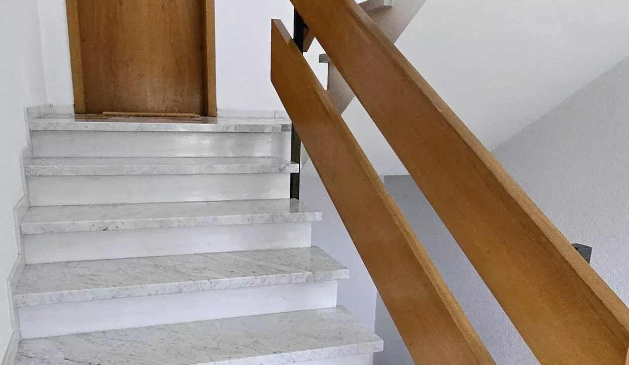 2025-10-23 11.30.57-1