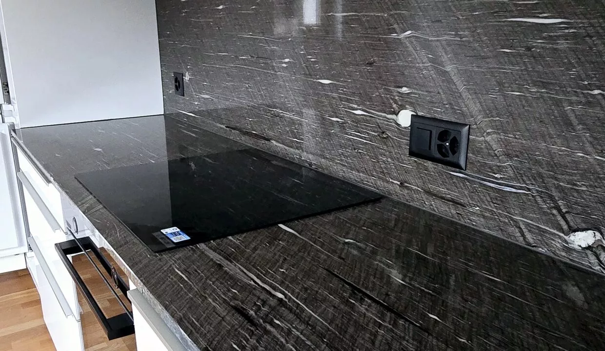 2025-10-23 11.34.50-1